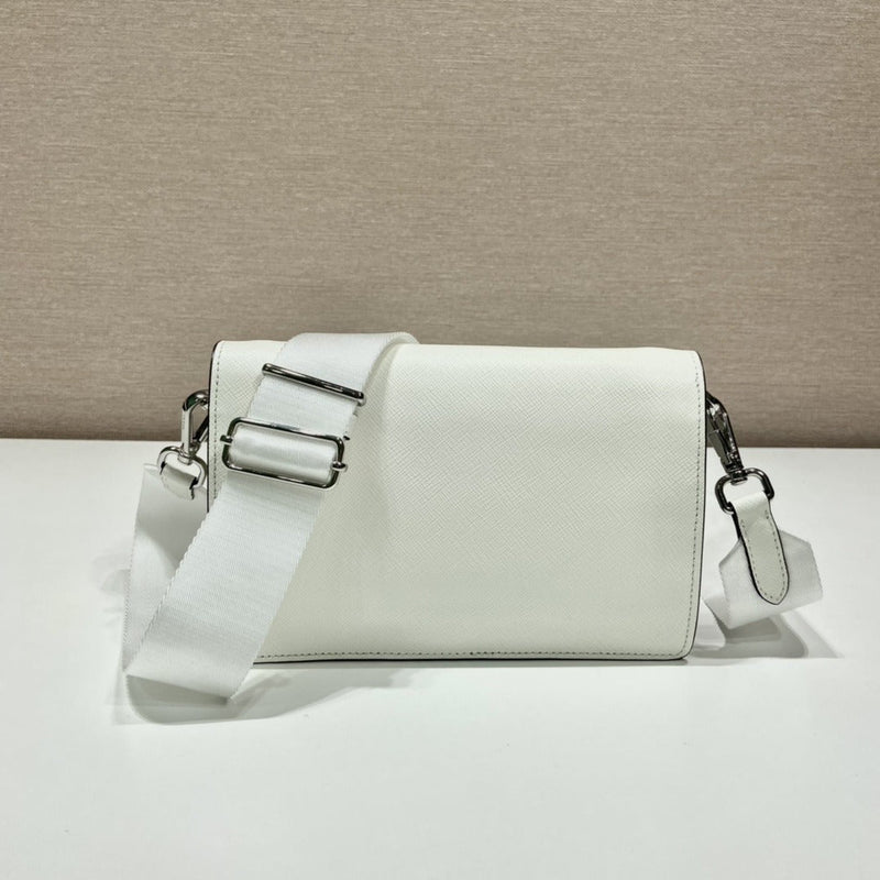 Bolsa Modelo Prada Envelope Mini em Couro Saffiano