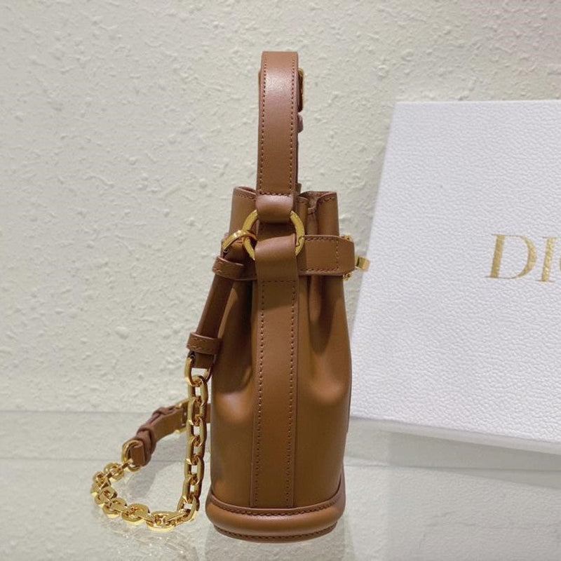 Bolsa Modelo Christian Dior Large C'est Dior