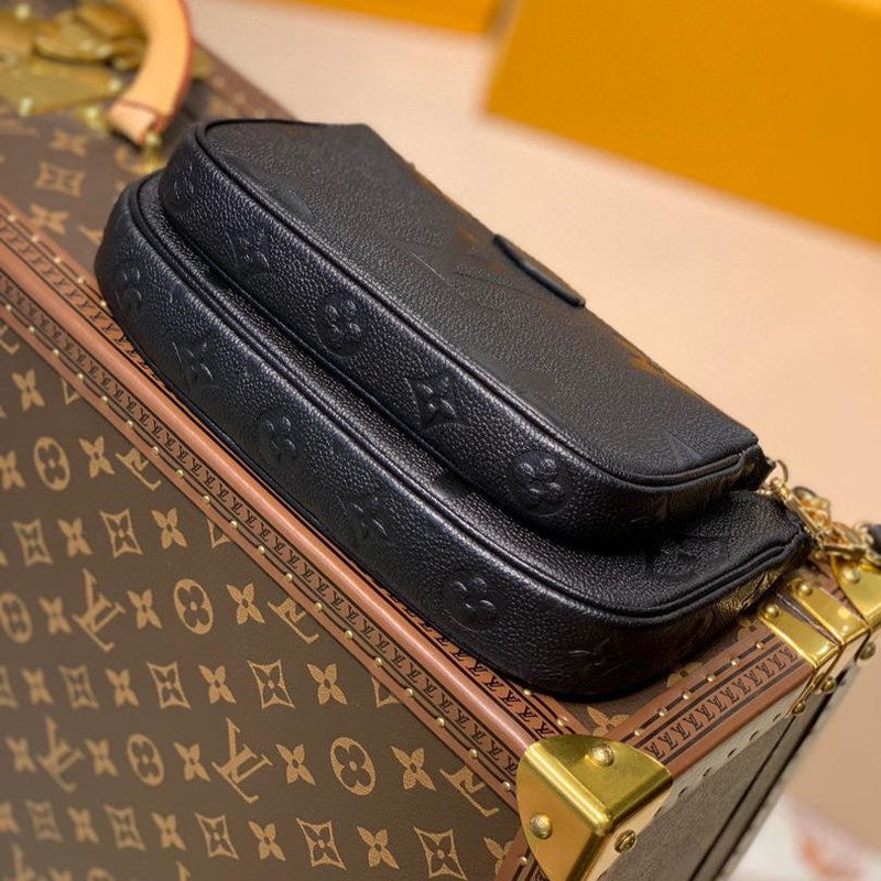 Bolsa Modelo Louis Vuitton Multi Pochette Em Monograma