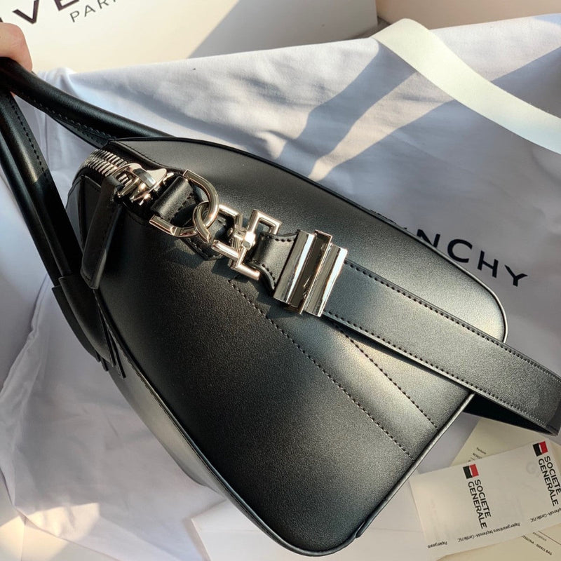 Bolsa Modelo Givenchy Antigona Tote