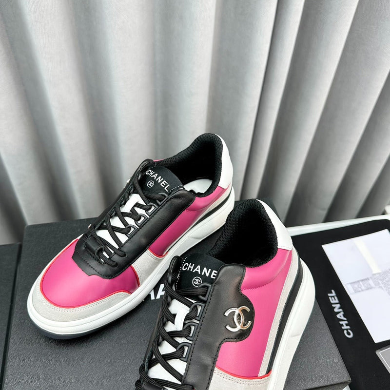 Tenis Modelo Chanel