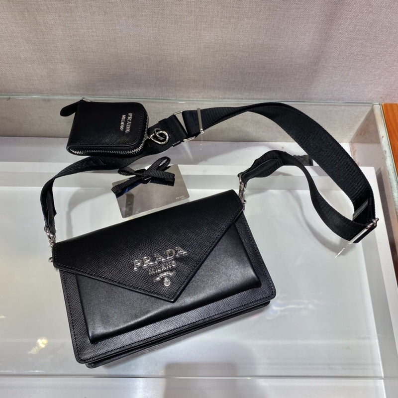 Bolsa Modelo Prada Envelope Mini em Couro Saffiano