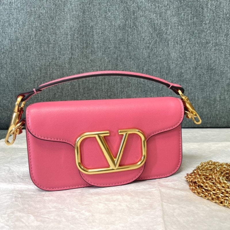 Bolsa Transversal Modelo Valentino Garavani Rosa