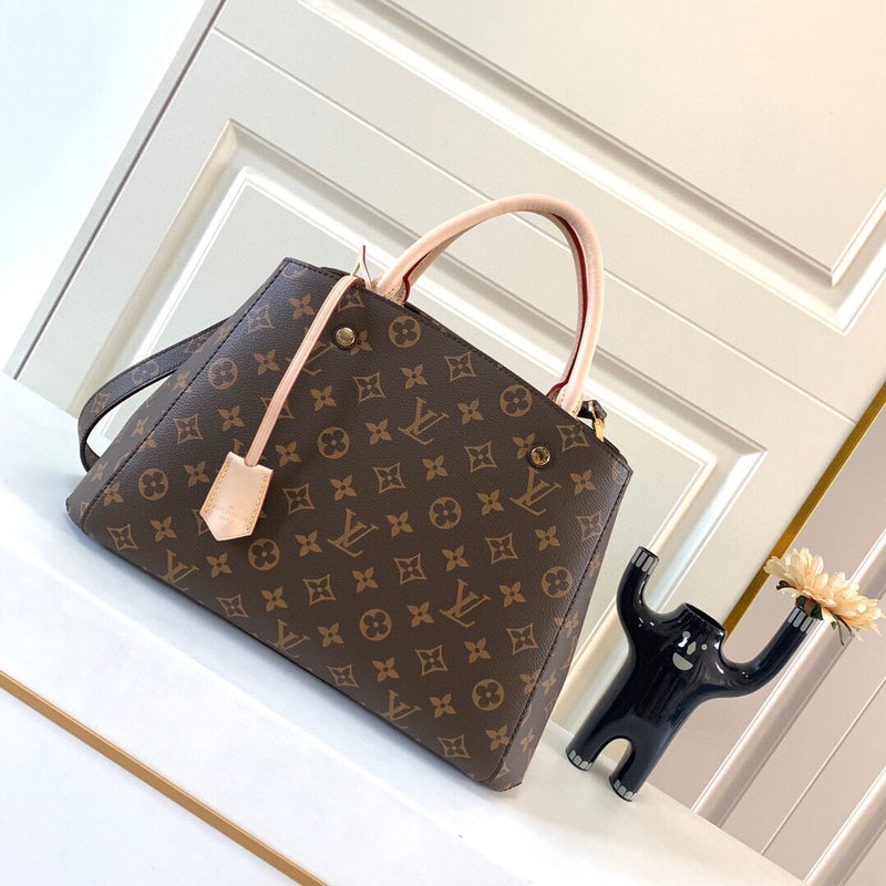 Bolsa Modelo Louis Vuitton Montaigne MM Monogramada Pre-owned 2019