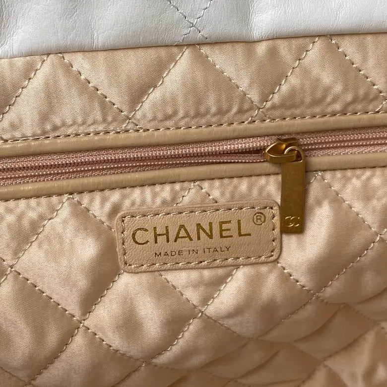 Bolsa Modelo Chanel 22