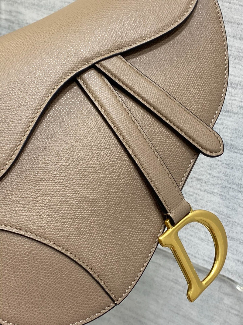 Bolsa Modelo Dior Saddle