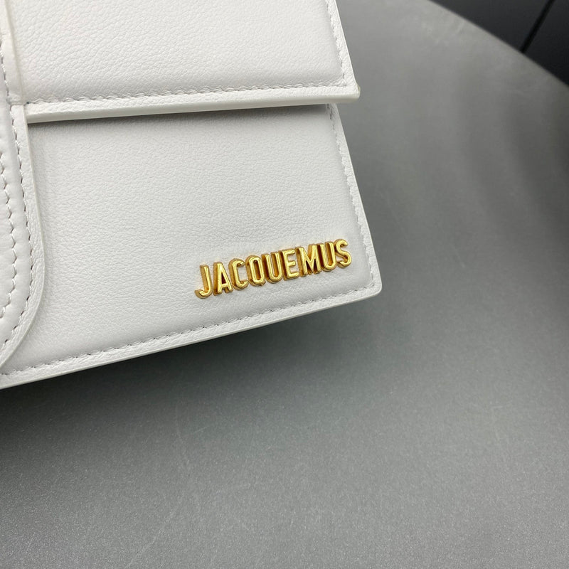 Bolsa Modelo Jacquemus Tote Le Grand Bambino de Couro