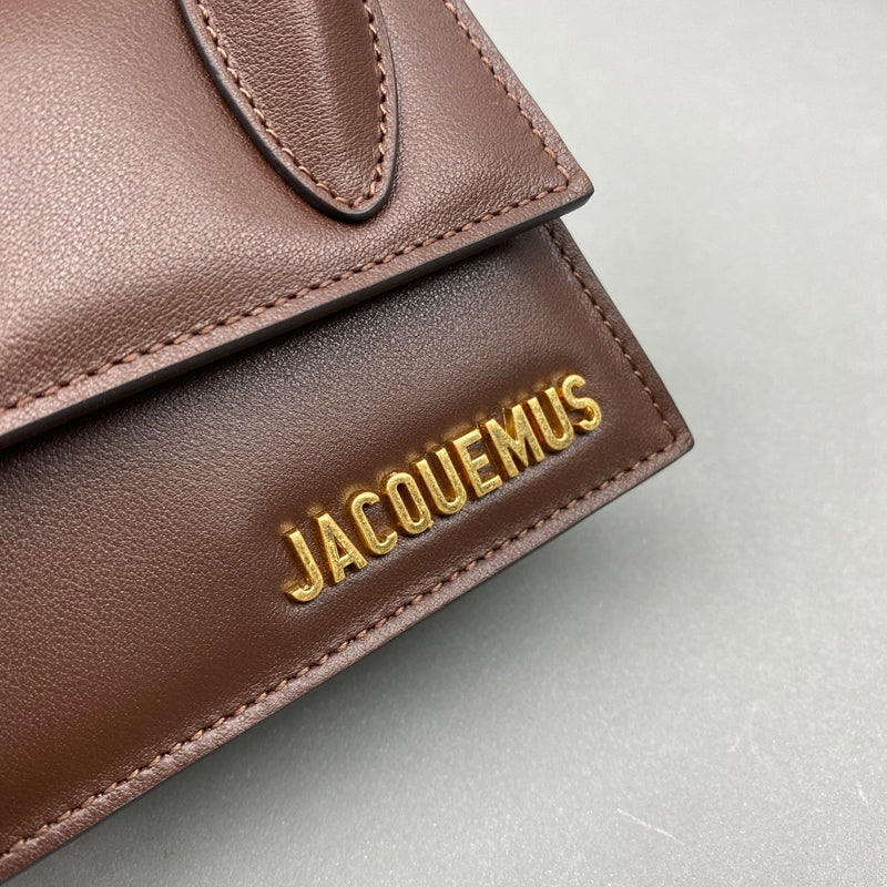 Bolsa Modelo Jacquemus Le Chiquito