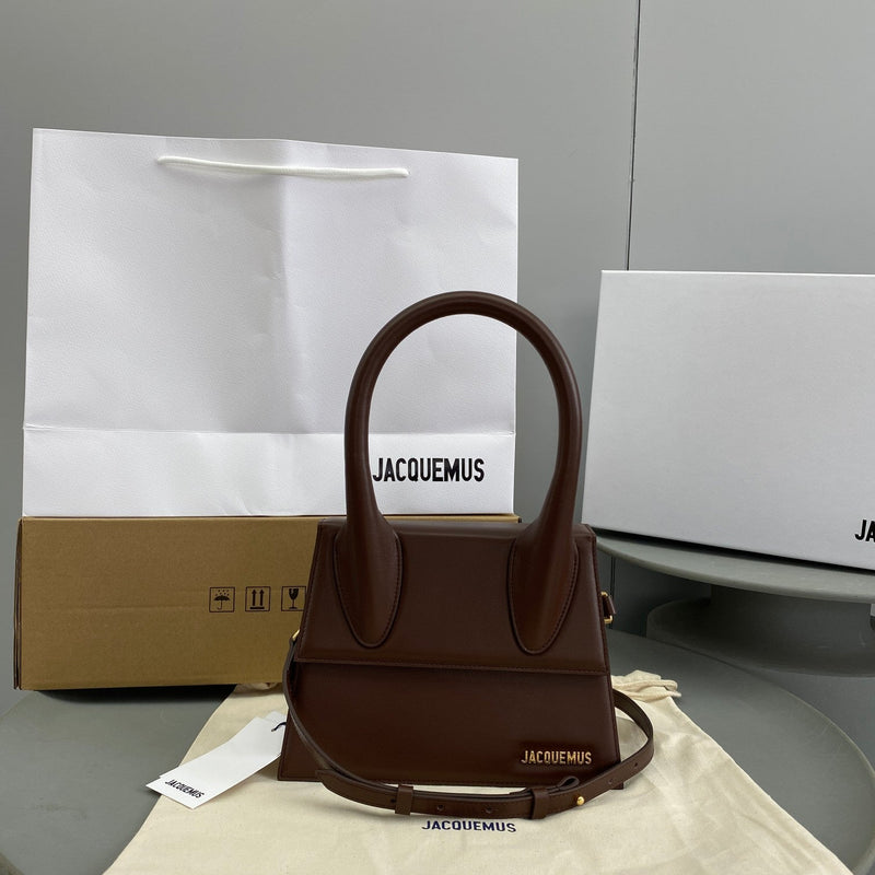 Bolsa Modelo Jacquemus Le Grand Chiquito