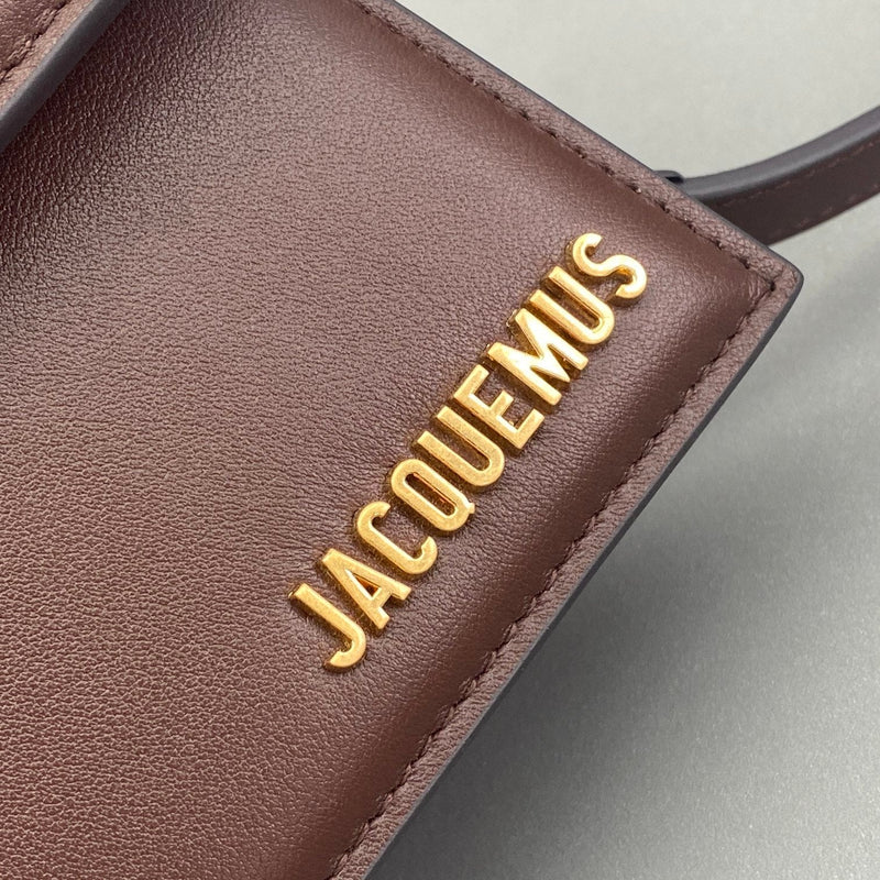 Bolsa Modelo Jacquemus Le Chiquito Moyen