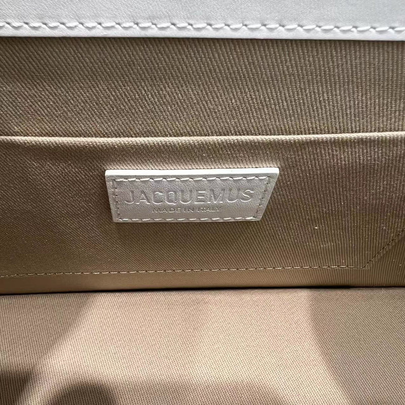 Bolsa Modelo Jacquemus Le Chiquito Moyen