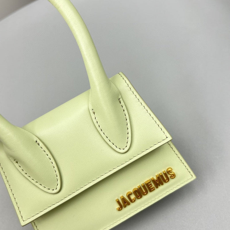 Bolsa Modelo Jacquemus Le Chiquito