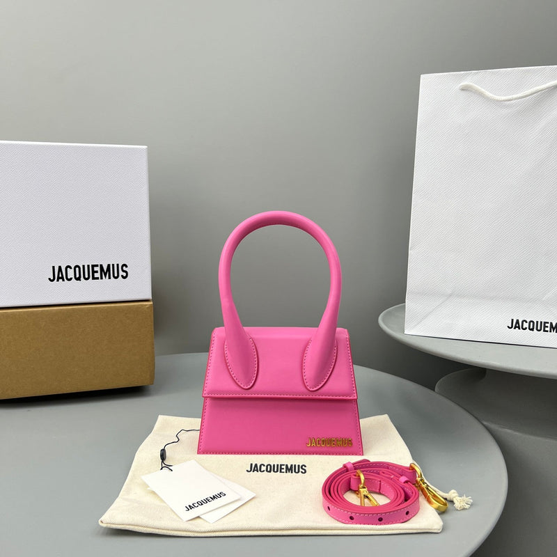 Bolsa Modelo Jacquemus Le Chiquito Moyen