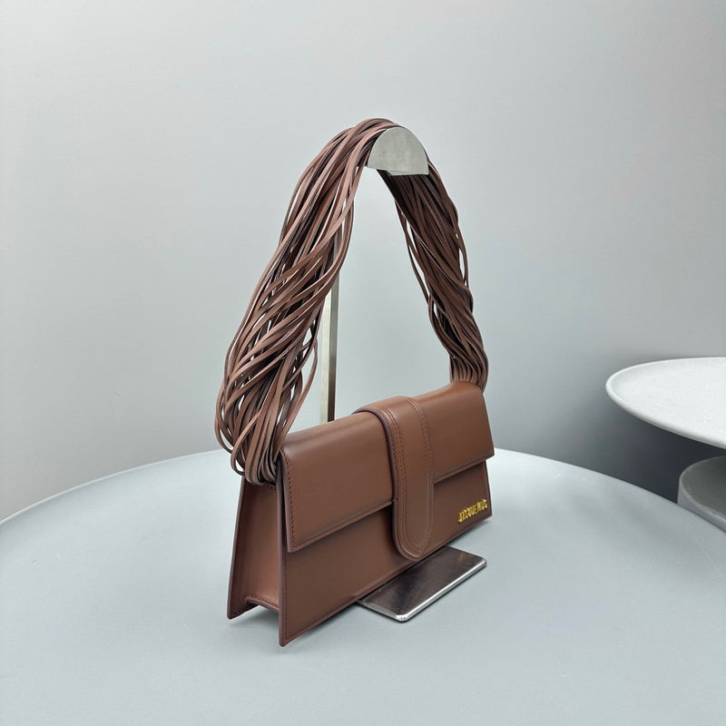 Bolsa Modelo Jacquemus Le Bambino Long Ficiu