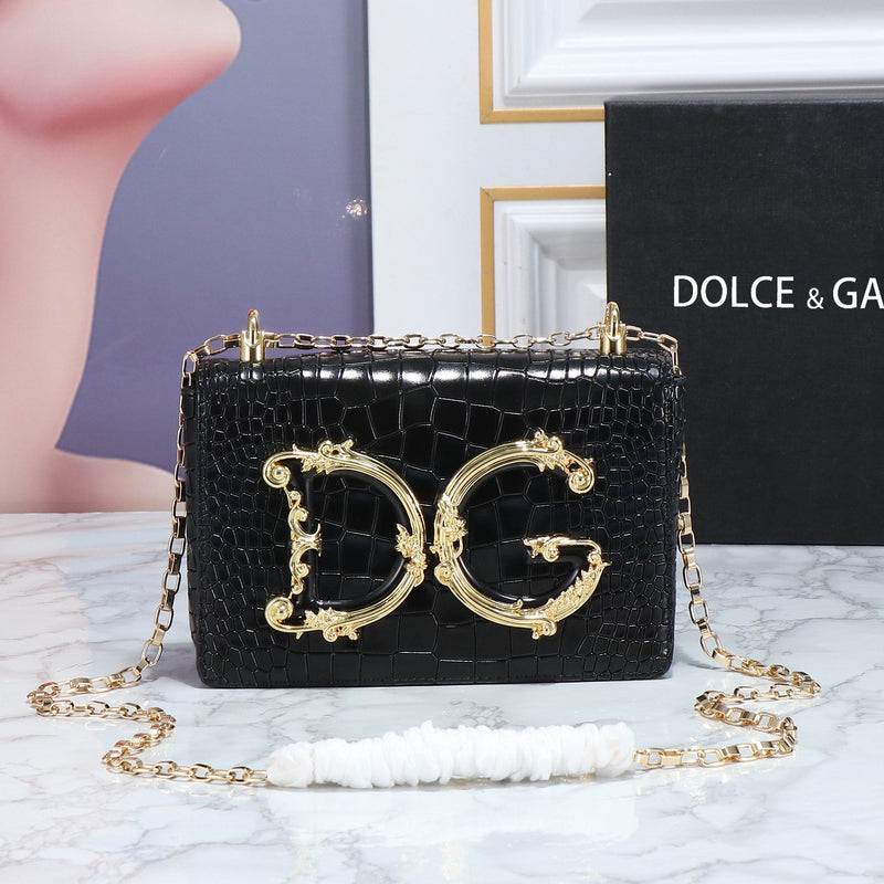 Bolsa Modelo Dolce & Gabanna com Logo DG efeito Crococodilo