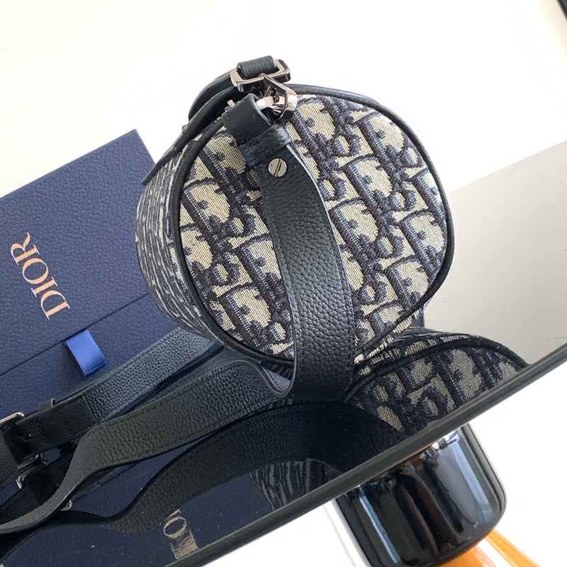 Bolsa Modelo Dior Mini Roller Bag