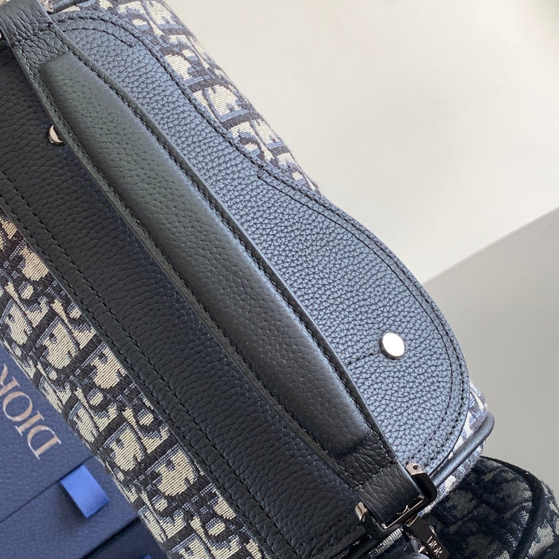 Bolsa Modelo Dior Mini Roller Bag