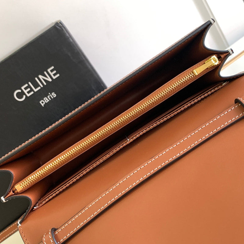 Bolsa Modelo Celine Envelope Triomphe