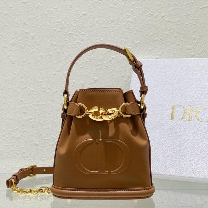 Bolsa Modelo Christian Dior Large C'est Dior