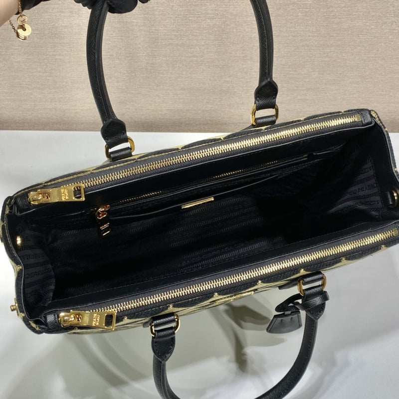 Bolsa Modelo Prada Galleria Grande em Tecido Bordado