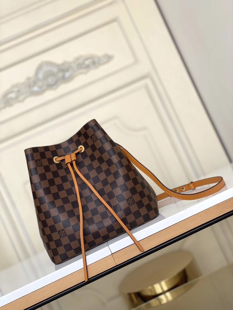 Bolsa Modelo Louis Vuitton Modelo NéoNoé