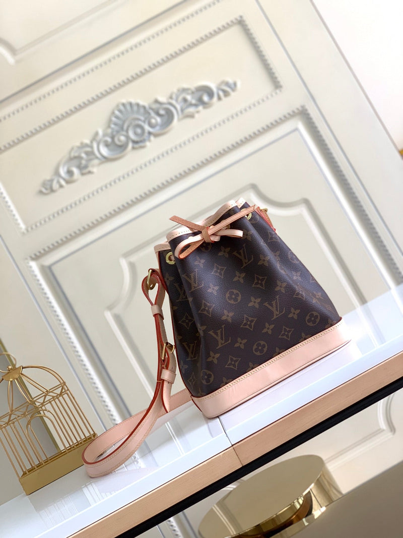 Bolsa Louis Vuitton Noé