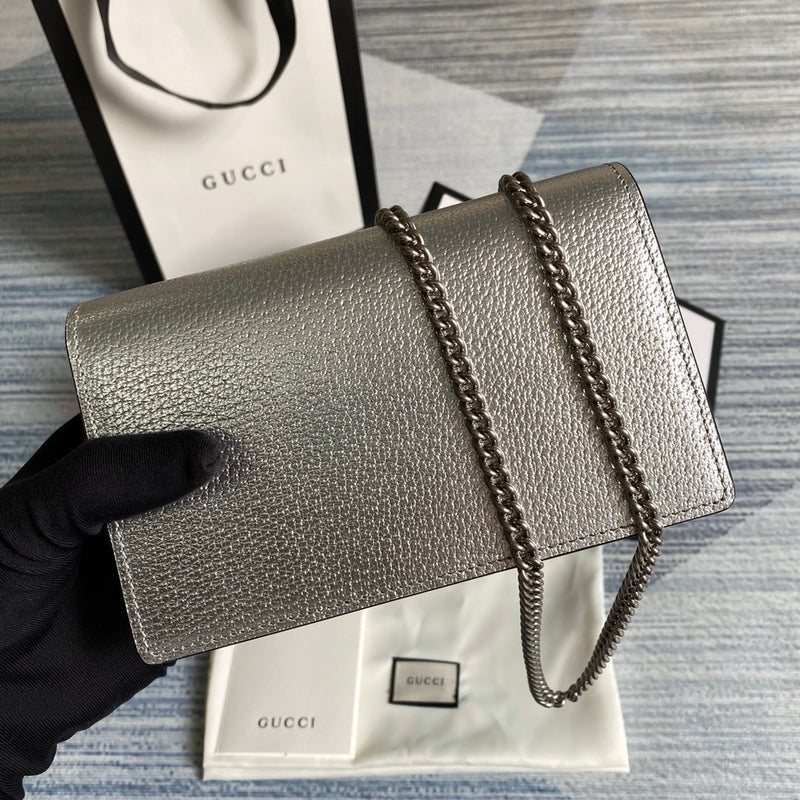 Bolsa Gucci Dionysus Super Mini Metalizada