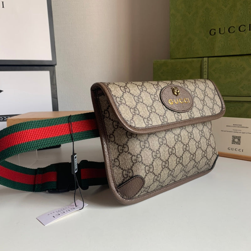 Bolsa Modelo Gucci Pochete GG Supreme