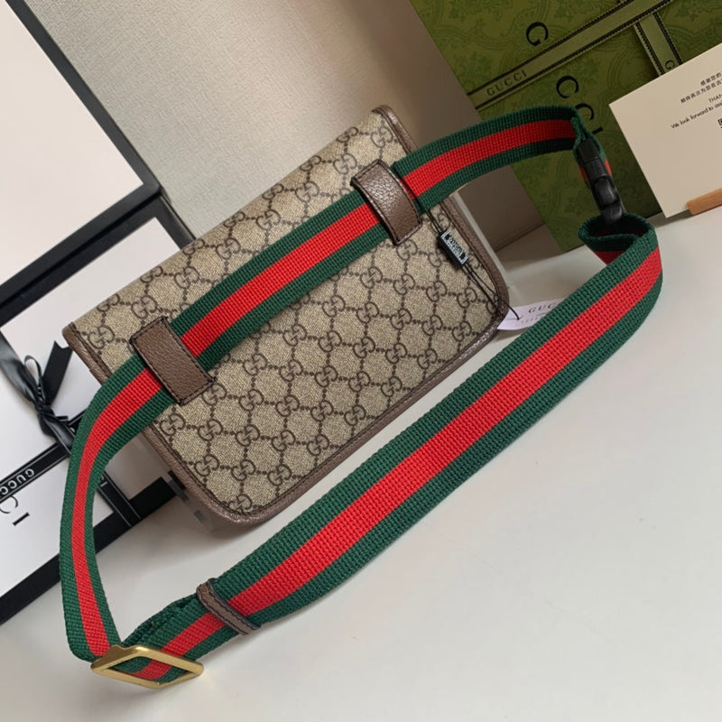 Bolsa Modelo Gucci Pochete GG Supreme