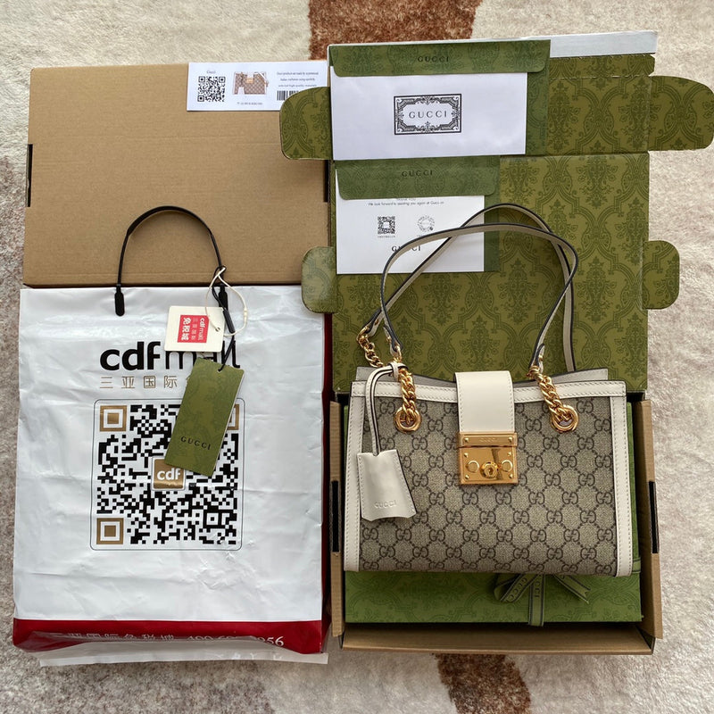 Bolsa Gucci Padlock GG de Ombro Pequena