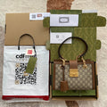 Bolsa Gucci Padlock GG de Ombro Pequena