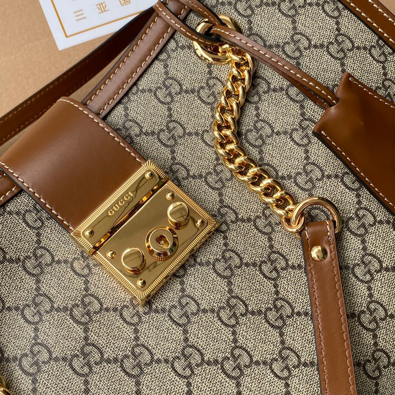 Bolsa Gucci Padlock GG de Ombro Média