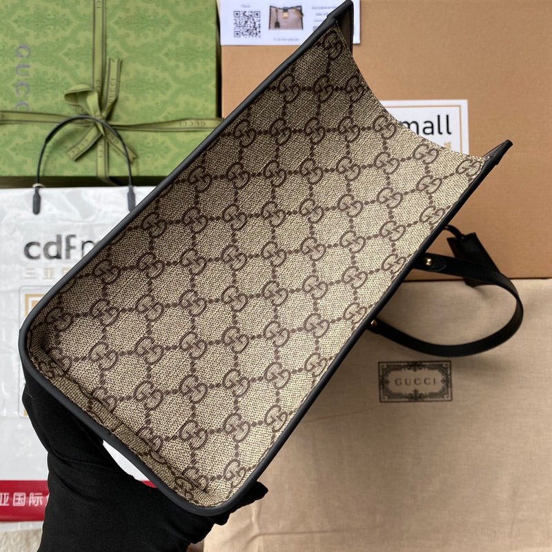 Bolsa Gucci Padlock GG de Ombro Média