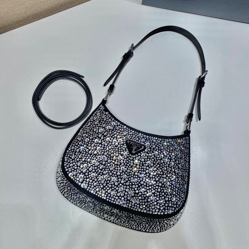 Bolsa Modelo Prada Cleo em Cetim com Cristais