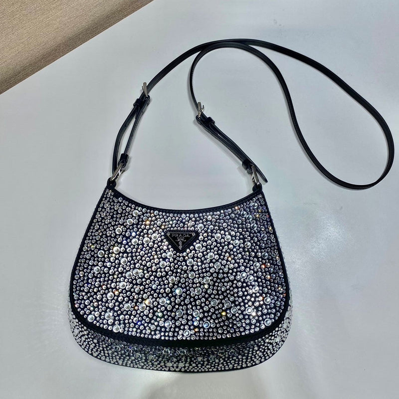 Bolsa Modelo Prada Cleo em Cetim com Cristais