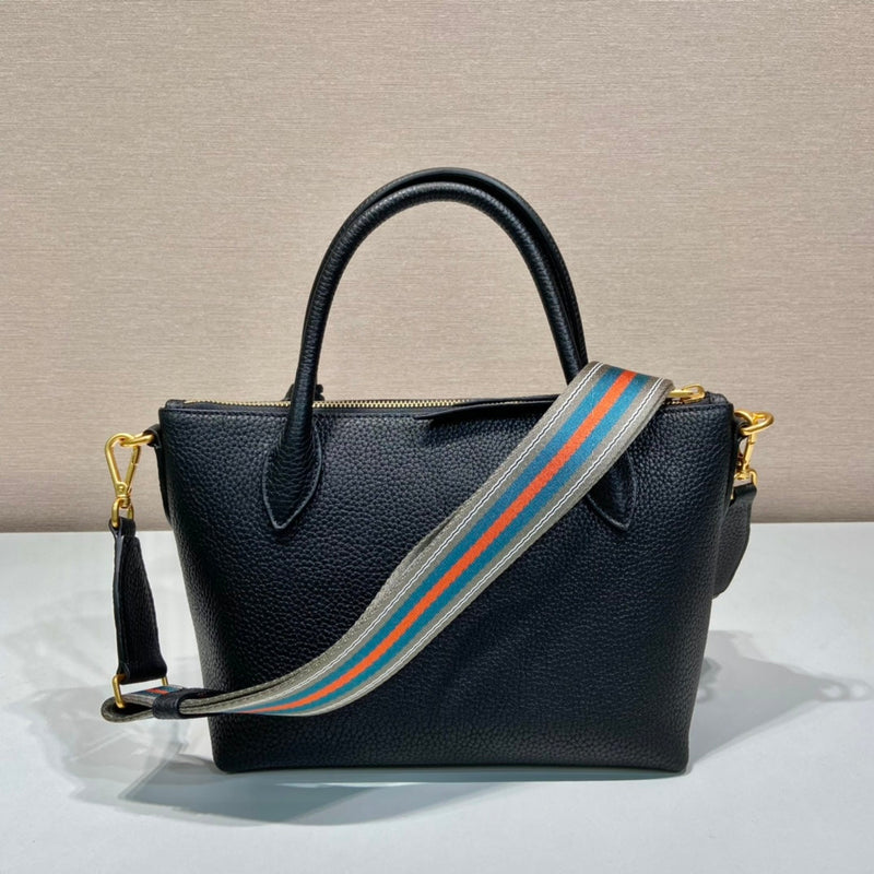 Bolsa Modelo Prada Daino Preta Italiana