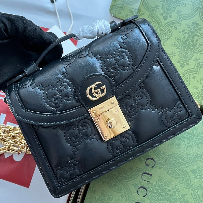 Bolsa Gucci GG matelassê Pequena com Alça Superior