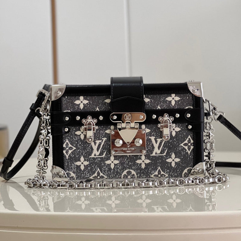 Bolsa Modelo Louis Vuitton  Petite Malle