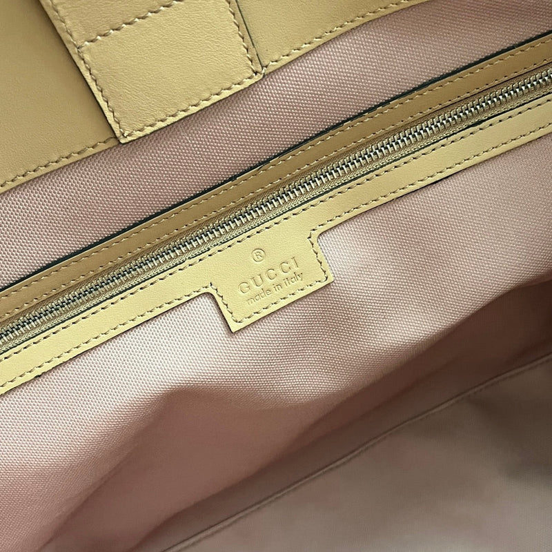 Bolsa Gucci Tote GG Marmont Grande