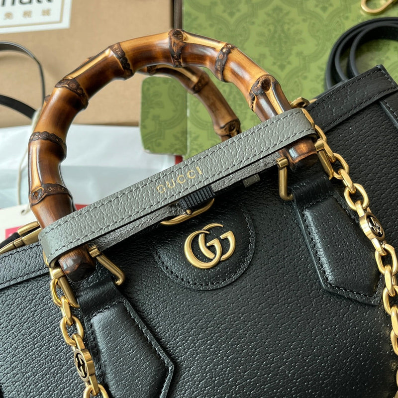 Bolsa Gucci Diana de Ombro Pequena