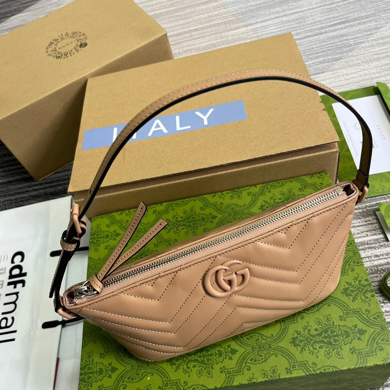 Bolsa Gucci GG Marmont de Ombro