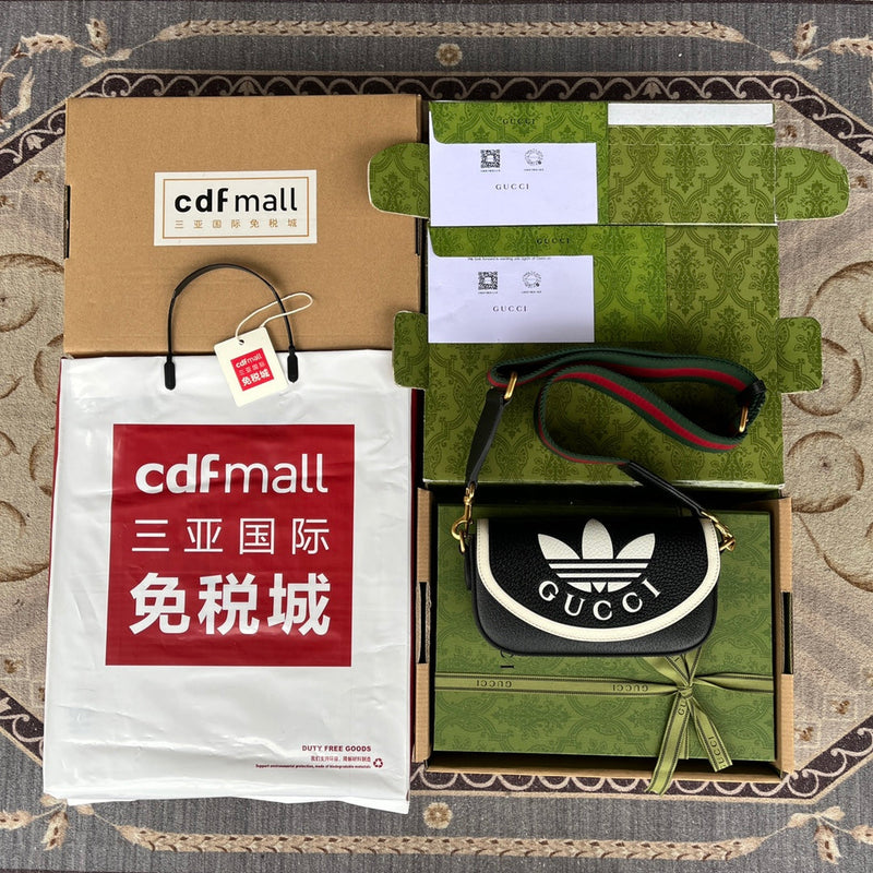 Bolsa Gucci x Adidas Mini