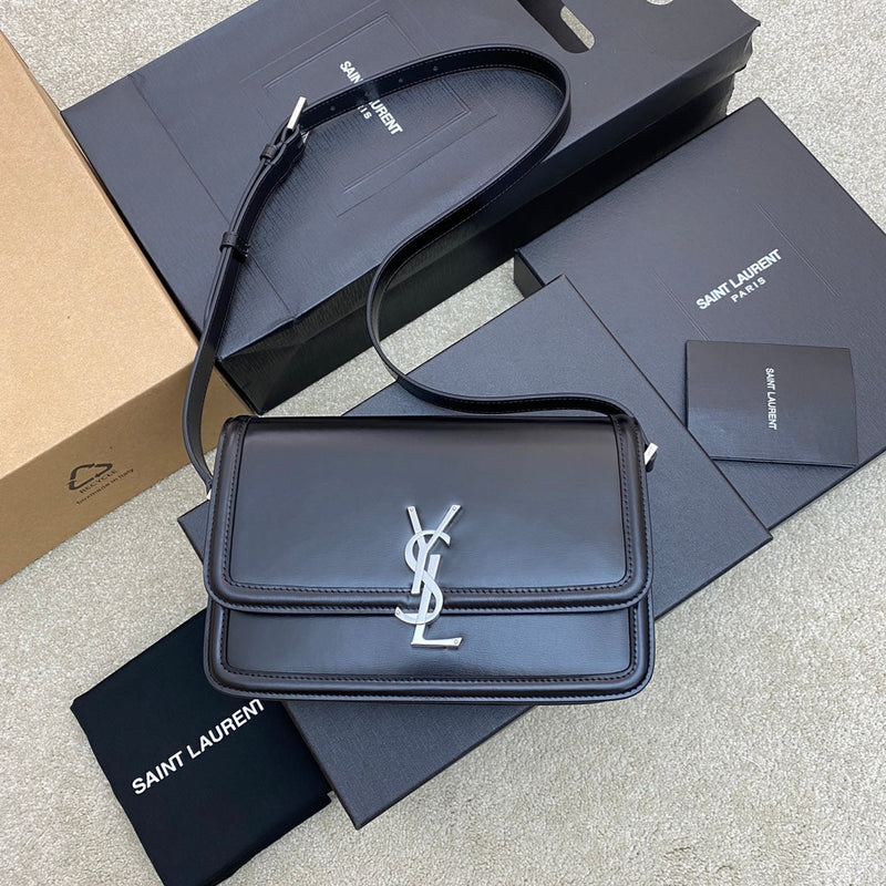 Bolsa Modelo Yves Saint Laurent  São Loureiro Couro com Logotipo