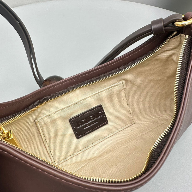 Bolsa Modelo Jacquemus Le Bisou Perle