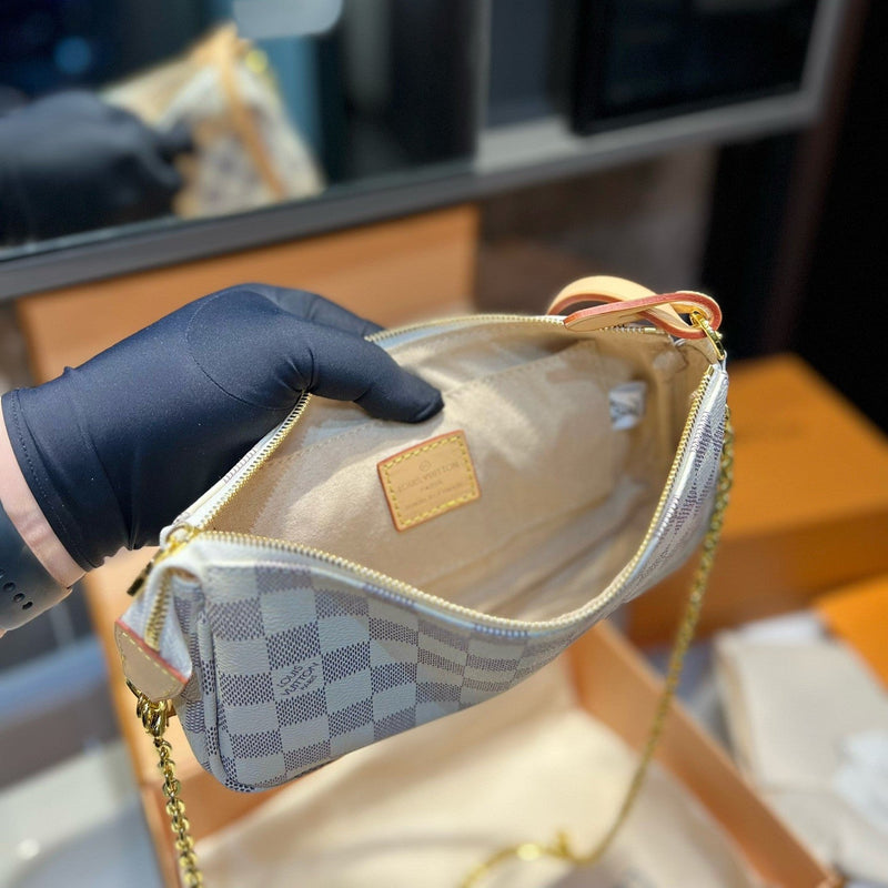 Bolsa Modelo Louis Vuitton Favorite Damier