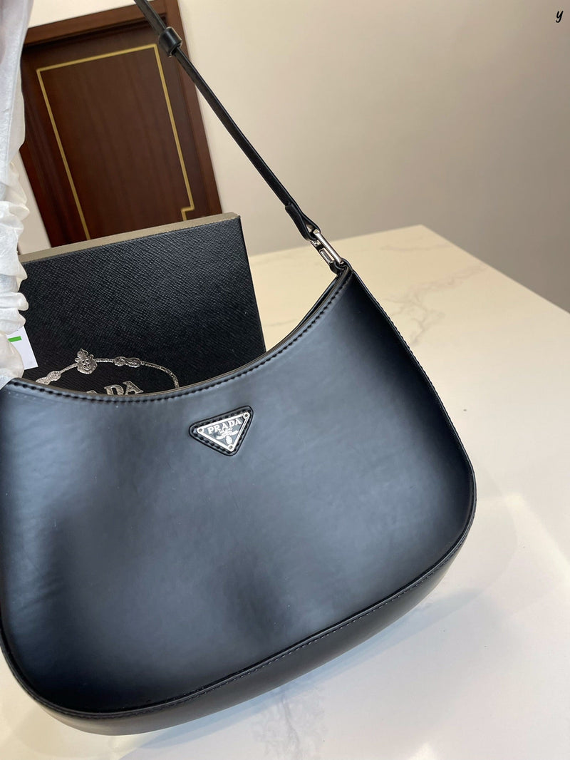 Bolsa Modelo Prada de Ombro Cleo