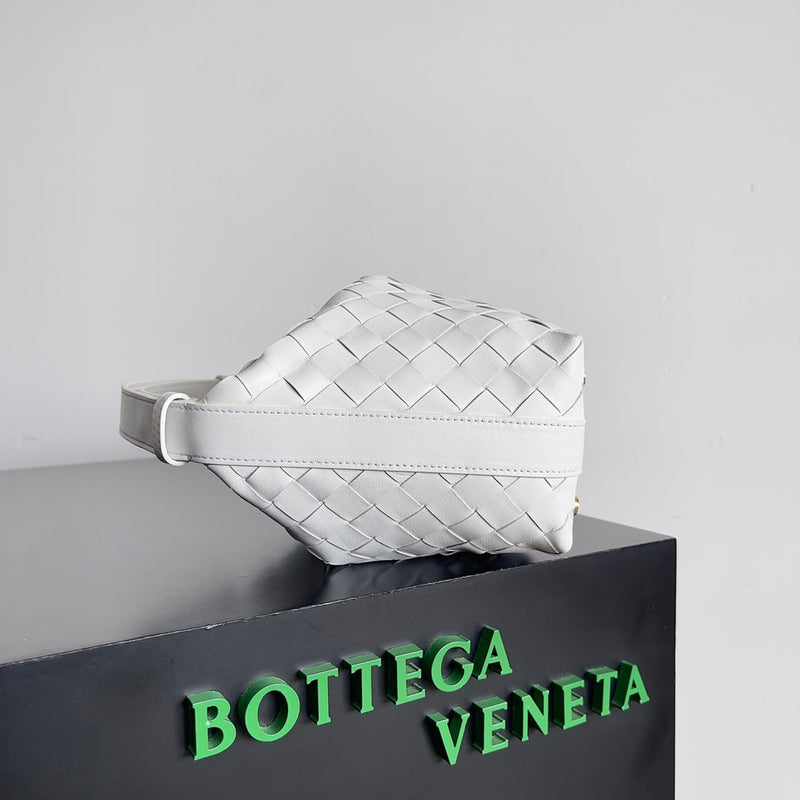 Bolsa Modelo Bottega Wallace Hobo