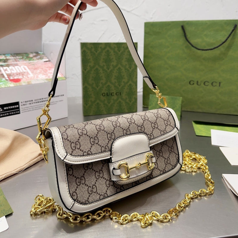 Bolsa Modelo Gucci  mini com detalhe Horsebit 1955 Branco