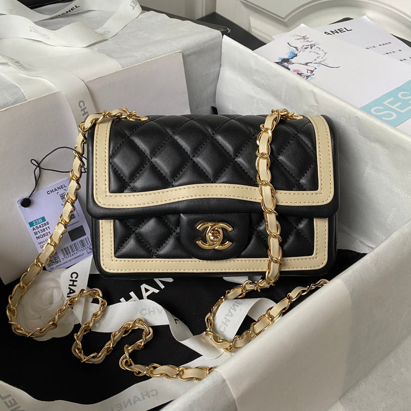 Bolsa Modelo Chanel 23B