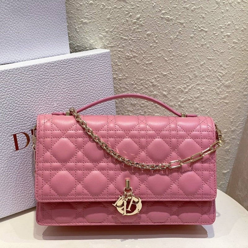 Bolsa Modelo Dior Miss Dior